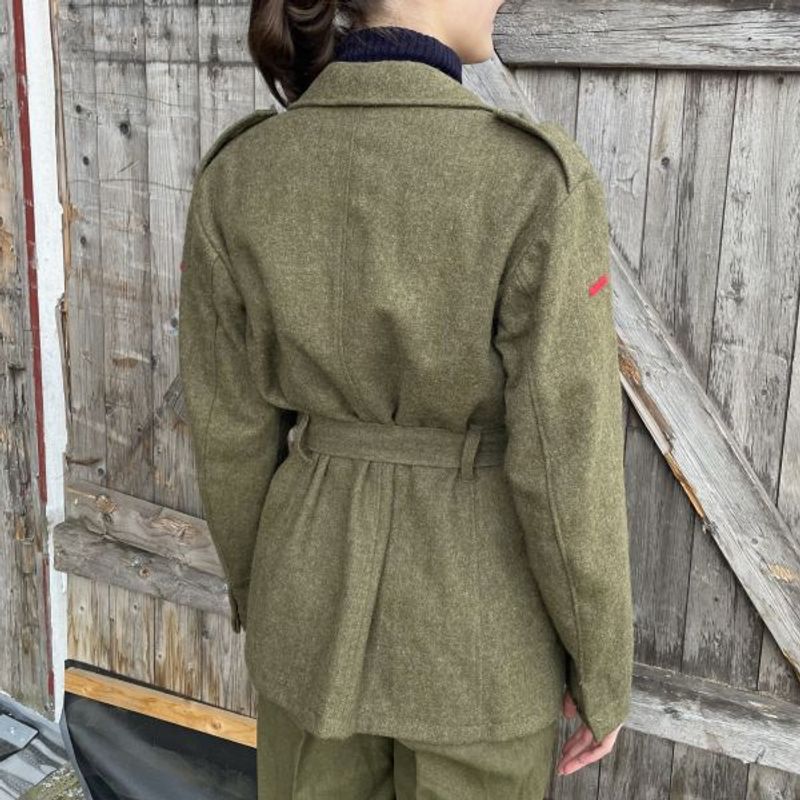 NORSK M/1952 ULL.